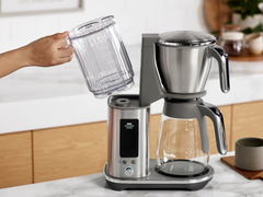 the Luxe Brewer™ Glass